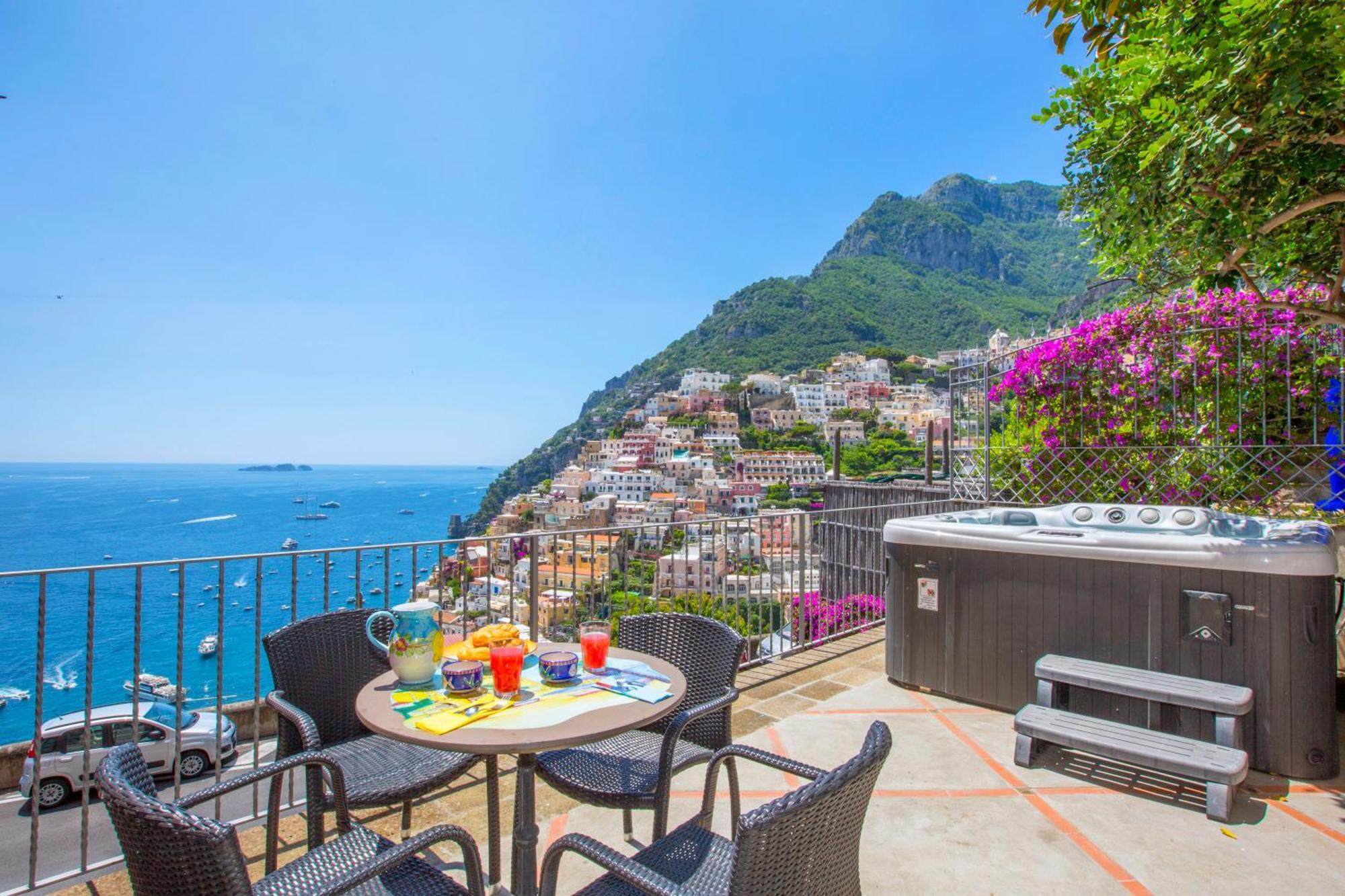 Amore Rentals - Casa Volte Alte Positano Exterior photo